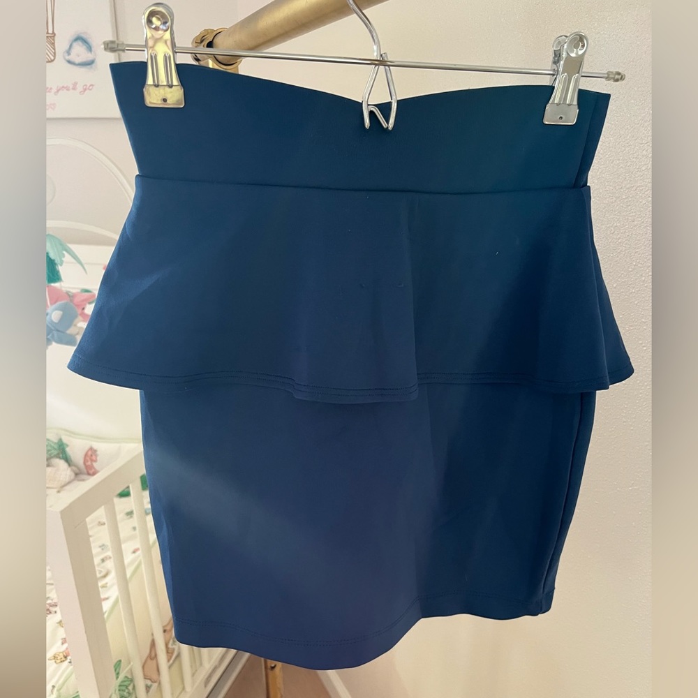 Bebe - blue tight skirt